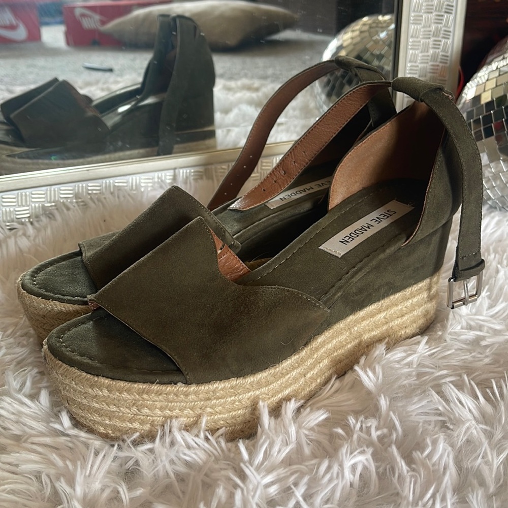 Steven Madden Sandals